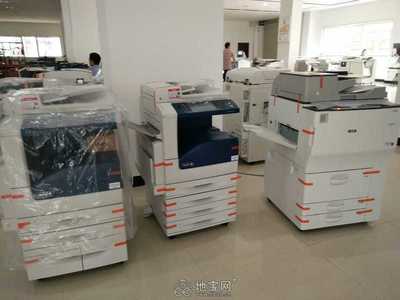 專業(yè)電腦與辦公設(shè)備維修服務，價格透明，加粉僅40元起